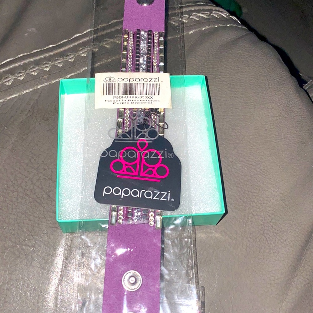 Paparazzi crystal bracelet nwt